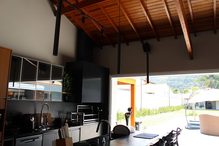 Recanto da Nina I - Chácara de Alto Padrão