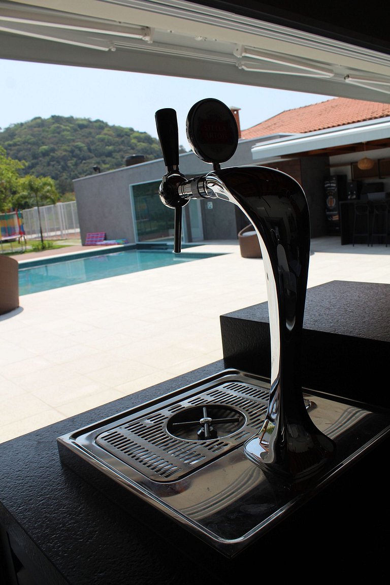 Recanto da Nina - Chácara de Luxo com Piscina Aquecida, Saun