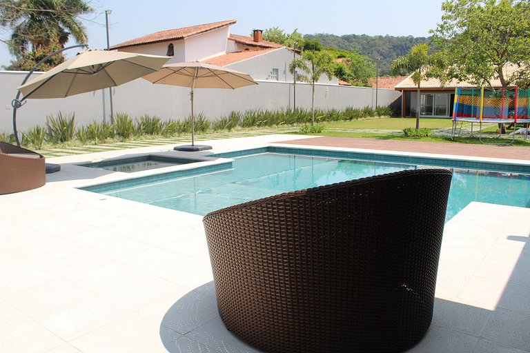Recanto da Nina - Chácara de Luxo com Piscina Aquecida, Saun