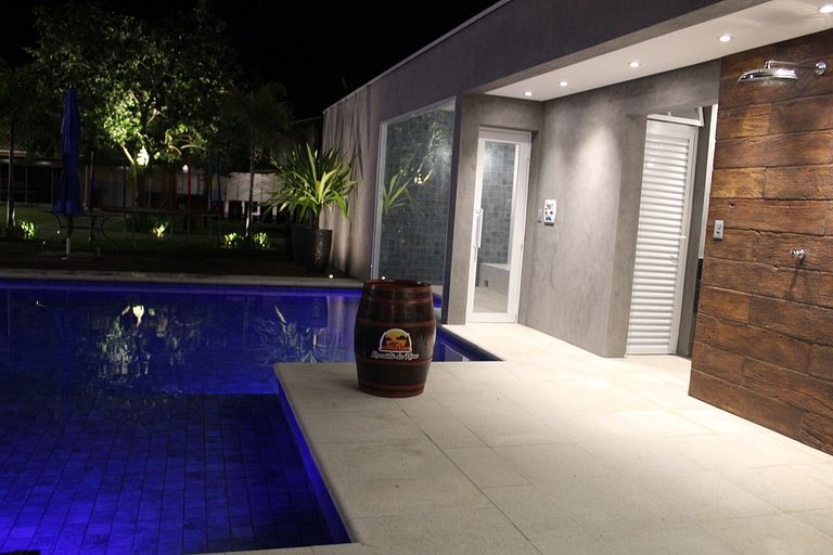Recanto da Nina - Chácara de Luxo com Piscina Aquecida, Saun
