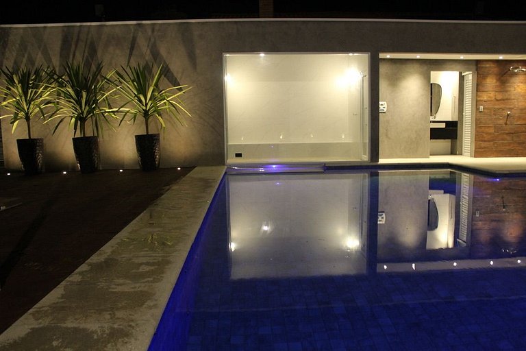 Recanto da Nina - Chácara de Luxo com Piscina Aquecida, Saun