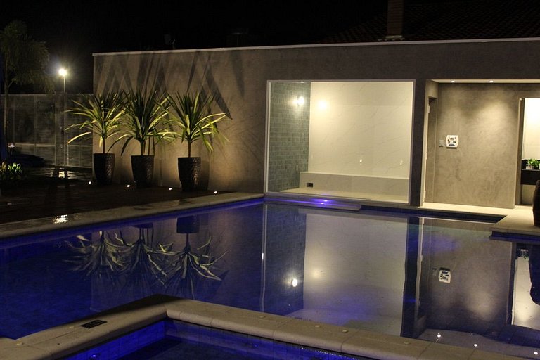 Recanto da Nina - Chácara de Luxo com Piscina Aquecida, Saun