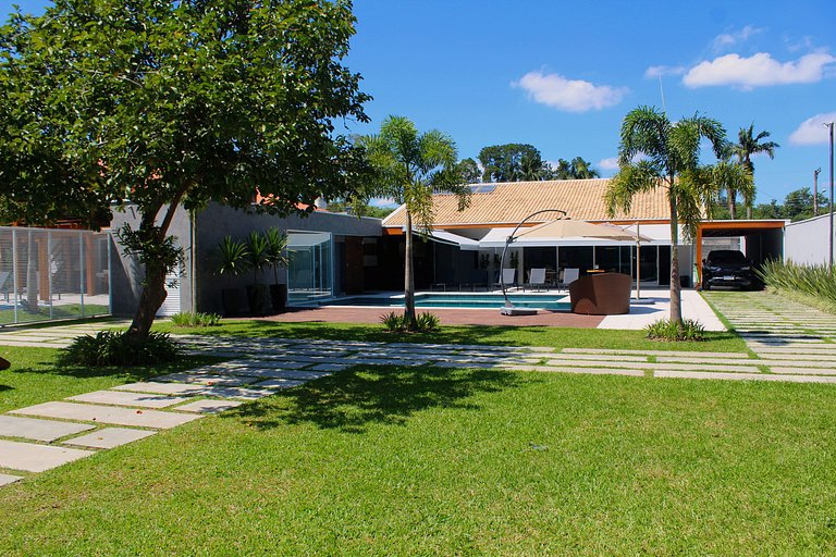 Recanto da Nina I - Chácara de Alto Padrão