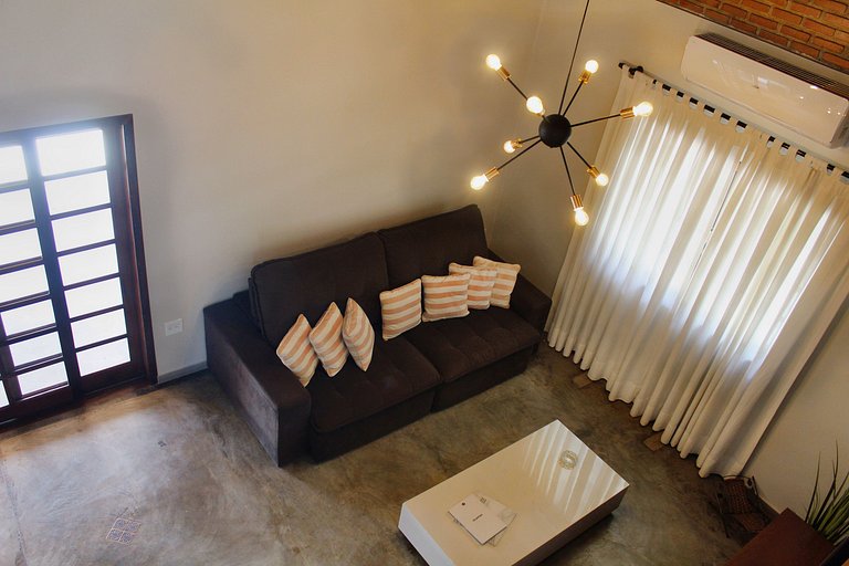 Recanto da Nina II - Chácara de Luxo com Piscina Climatizada