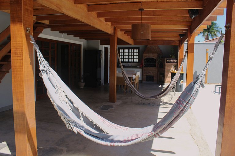 Recanto da Nina II - Chácara de Luxo com Piscina Climatizada