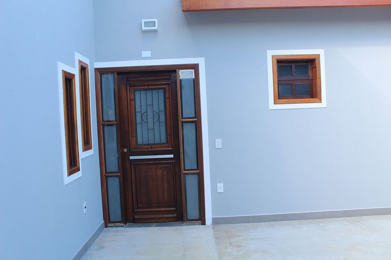 Recanto da Nina II - Chácara de Luxo com Piscina Climatizada