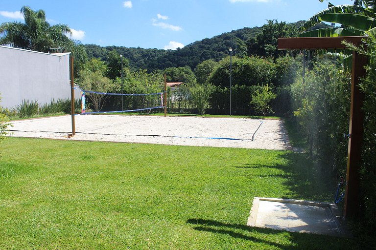 Recanto da Nina II - Chácara de Luxo com Piscina Climatizada